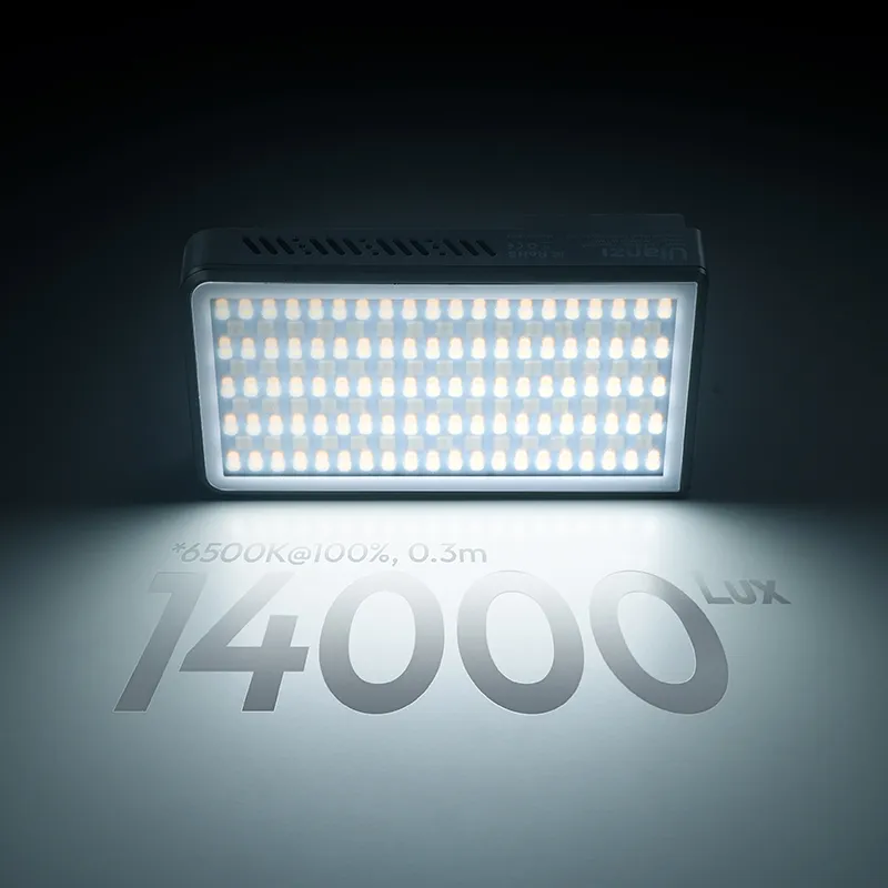 Luz de Video Led Ulanzi LM-P40RGB 40W Recargable