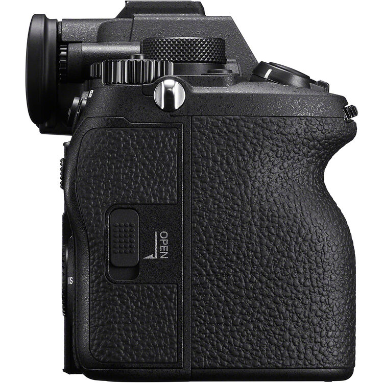 Camara Sony a7V Mirrorless con lente 28-70mm II Full Frame