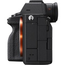 Camara Sony a7IV Mirrorless con lente 28-70mm II Full Frame