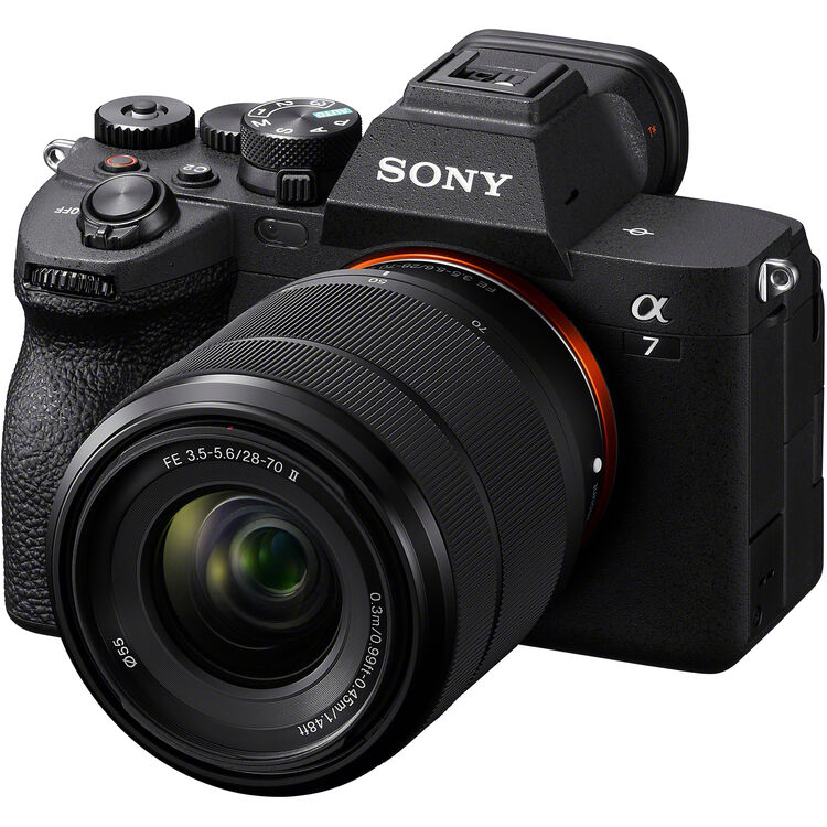 Camara Sony a7IV Mirrorless con lente 28-70mm II Full Frame